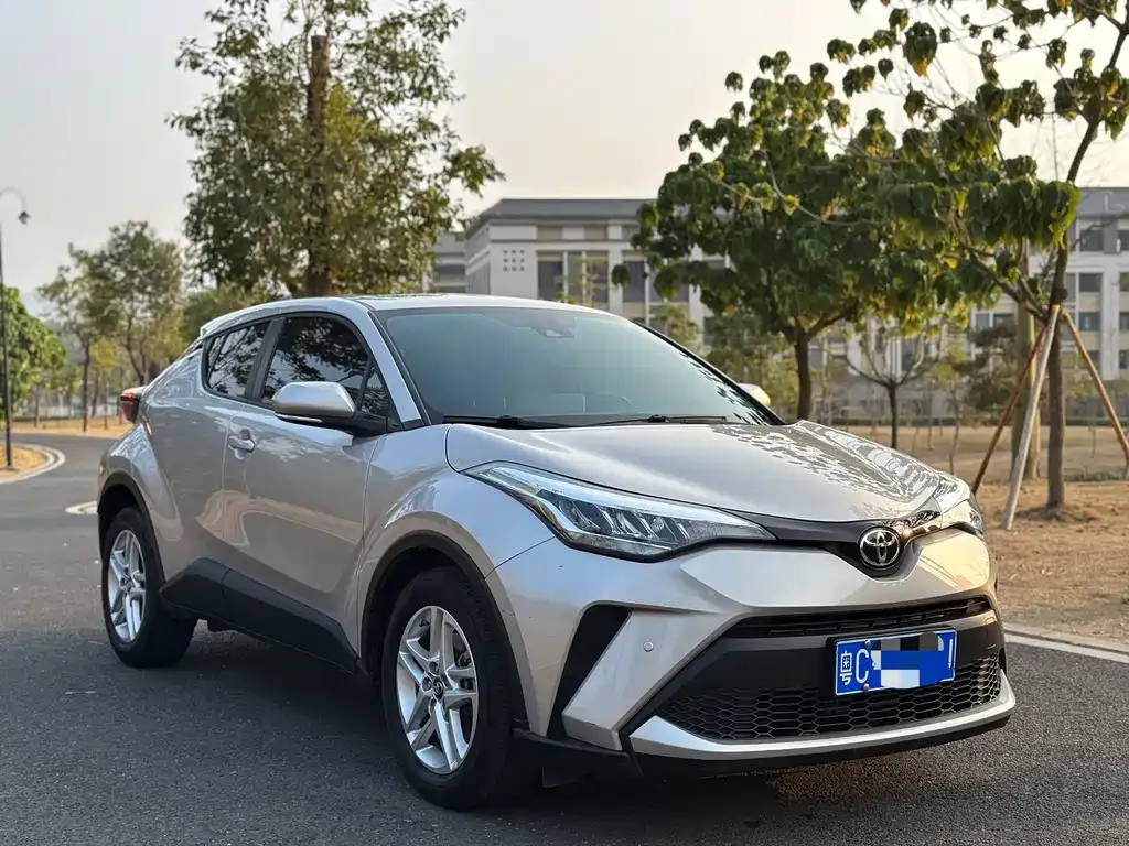 Toyota C-HR 2022 из CN, фото 9
