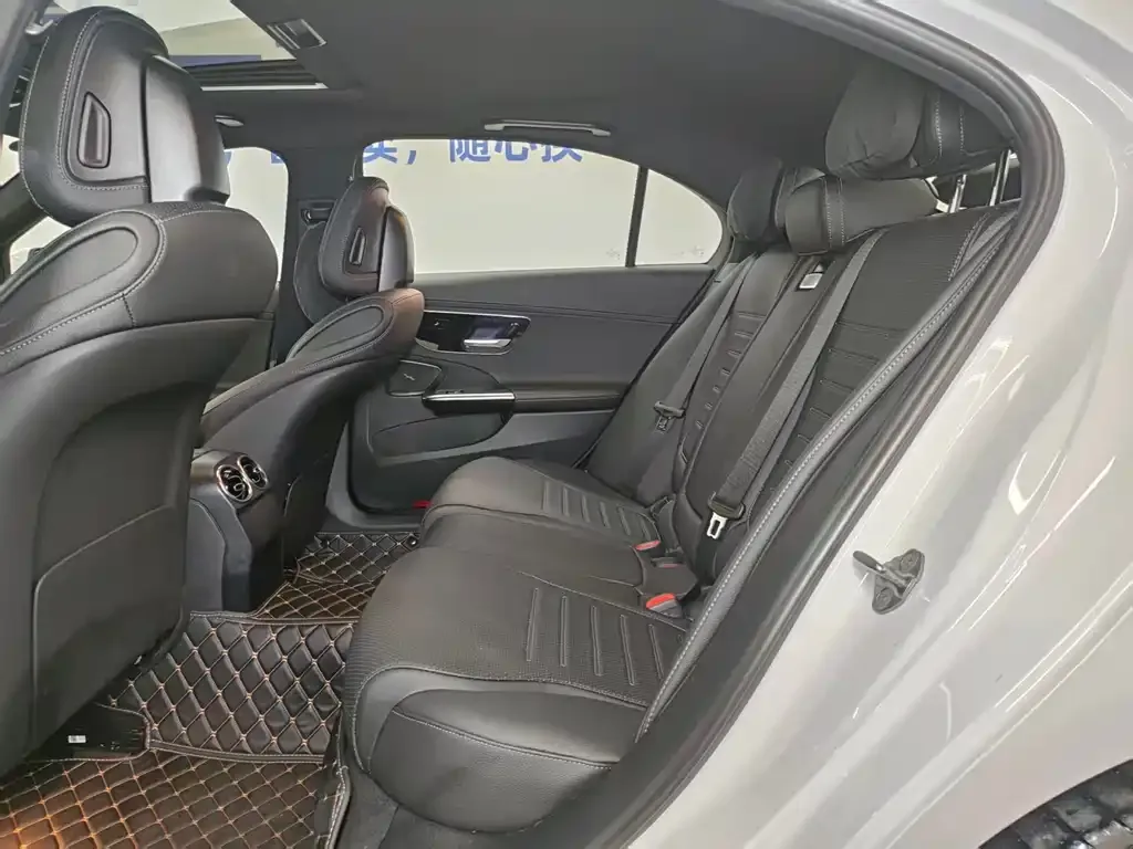 Mercedes-Benz C-Class 2024 из CN, фото 7