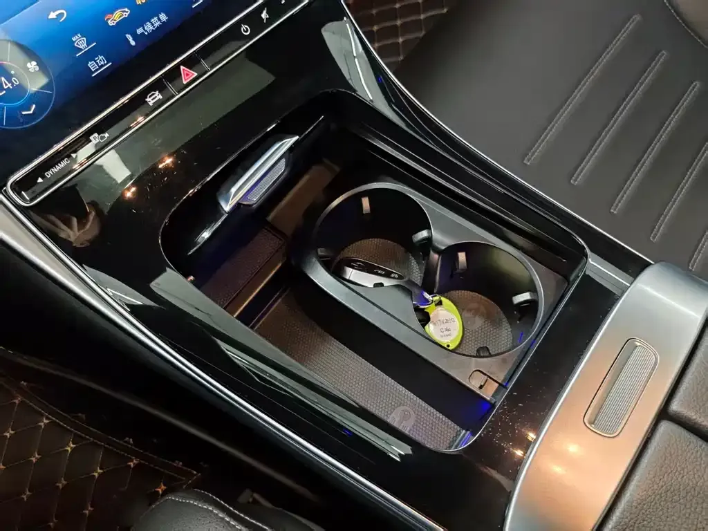 Mercedes-Benz C-Class 2024 из CN, фото 6