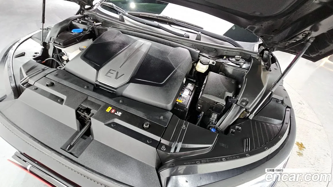 Kia EV6 2022 из KR, фото 9