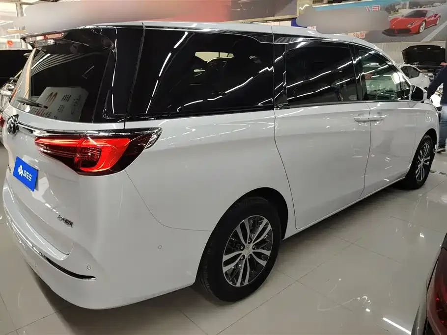 Buick GL8 2021 из CN, фото 7