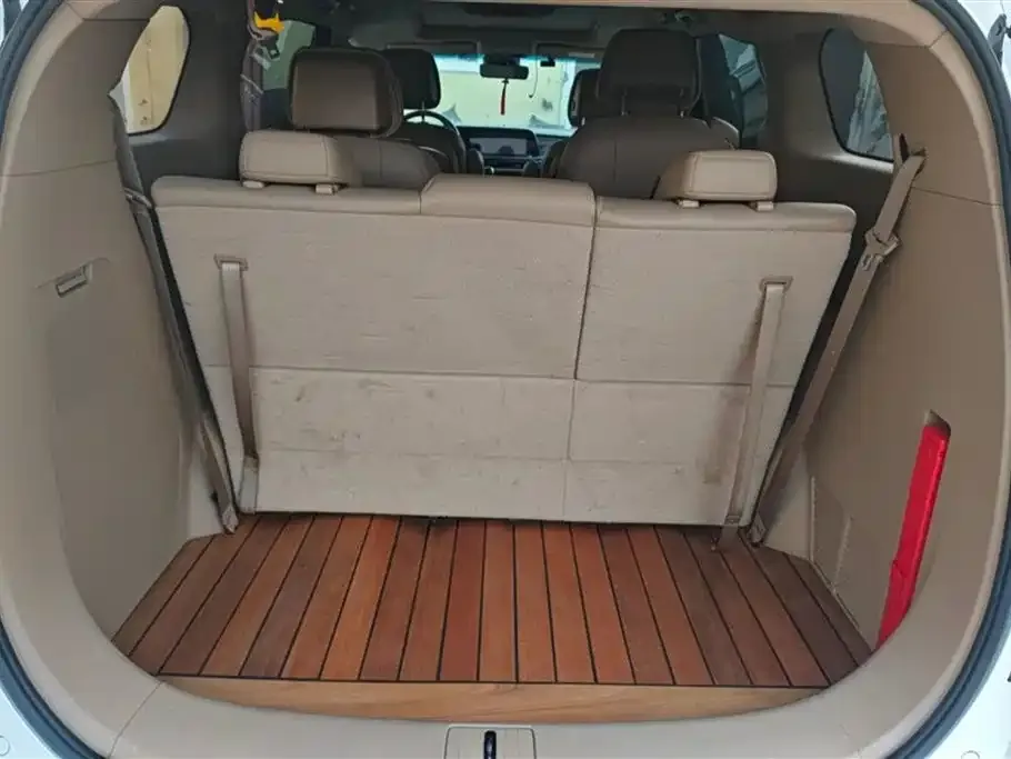 Buick GL8 2021 из CN, фото 2
