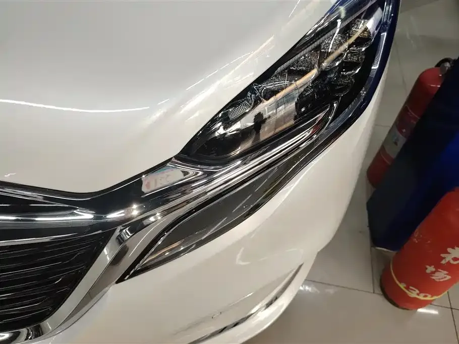 Buick GL8 2021 из CN, фото 6