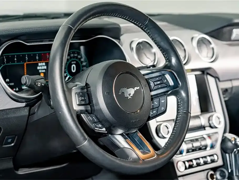 Ford Mustang 2023 из CN, фото 10