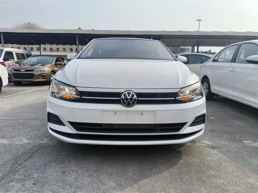 Volkswagen Polo 2023 из CN, фото 10