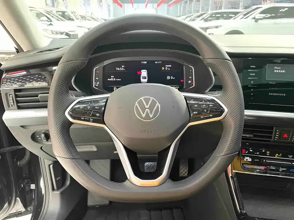 Volkswagen Passat 2023 из CN, фото 8
