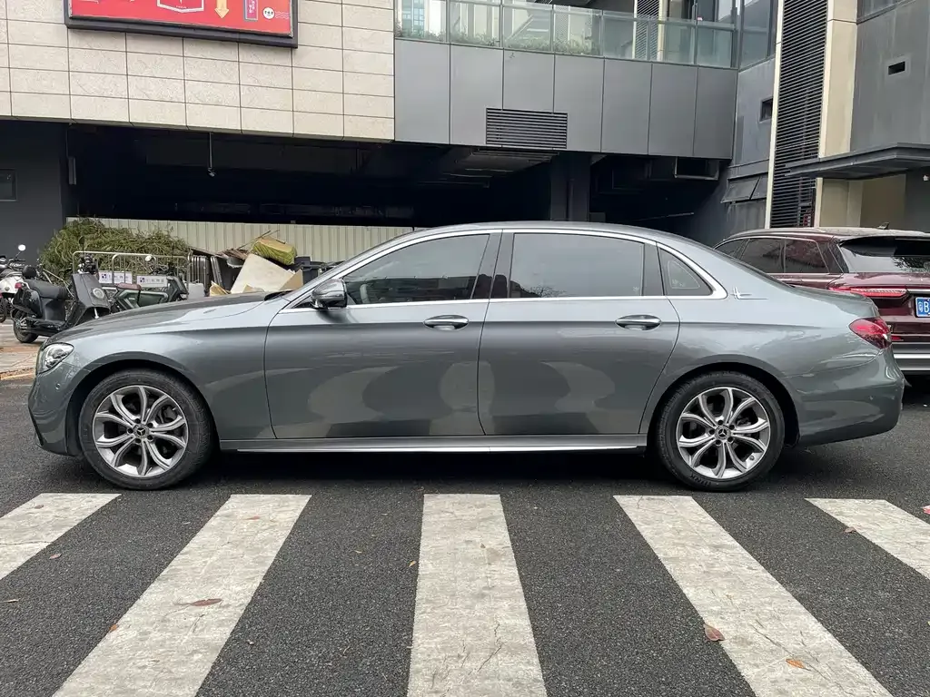 Mercedes-Benz E-Class 2021 из CN, фото 7