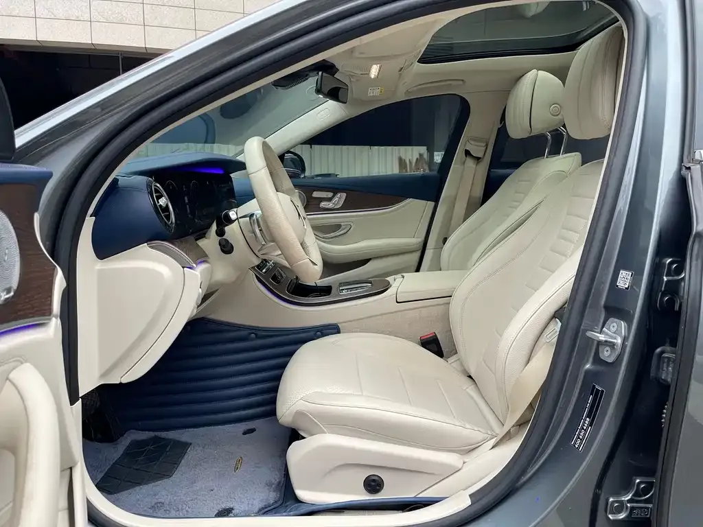Mercedes-Benz E-Class 2021 из CN, фото 2