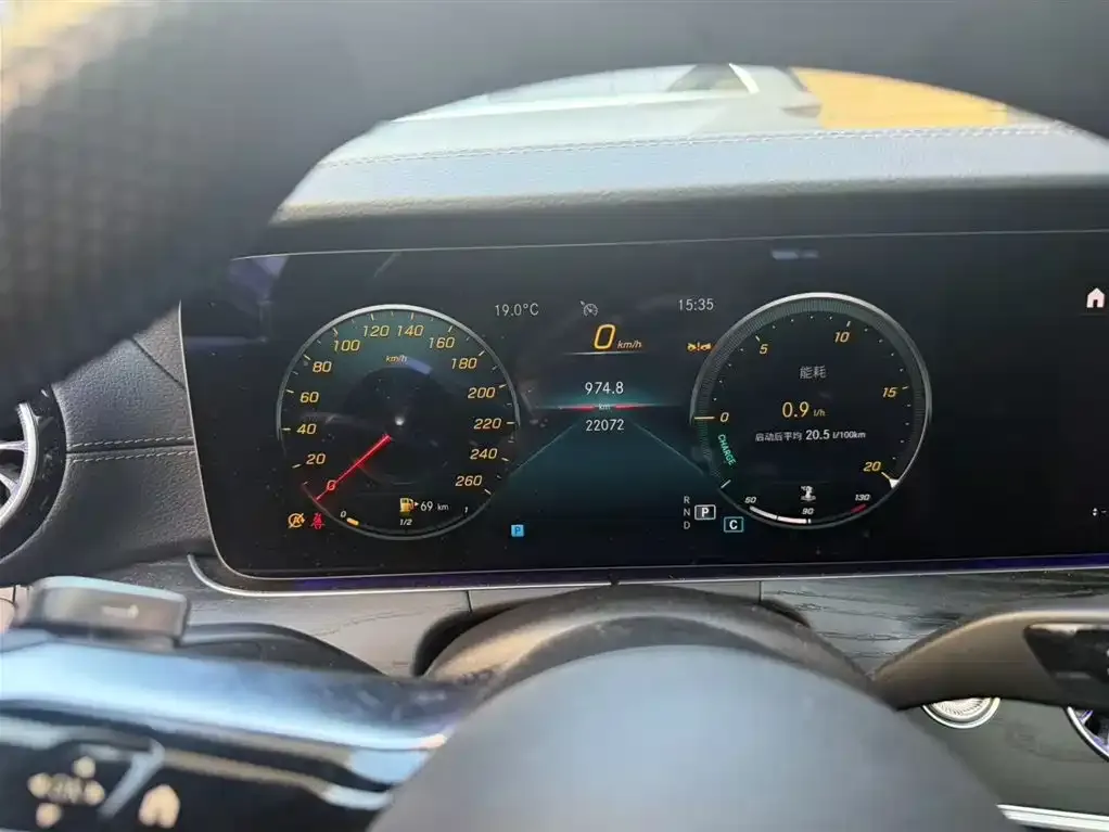 Mercedes-Benz E-Class 2023 из CN, фото 3