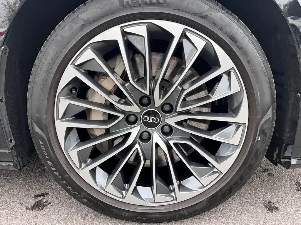 Audi A6L New Energy — фото 3