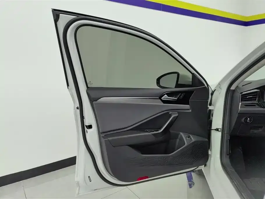 Volkswagen Sagitar 2021 из CN, фото 4