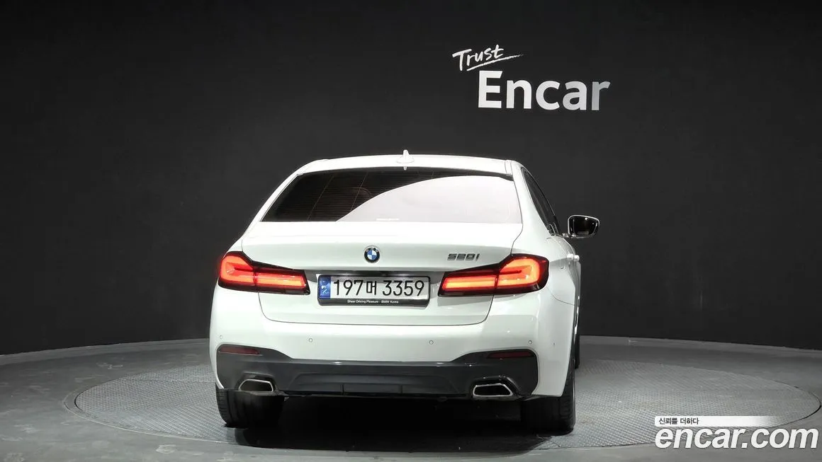 BMW 5-Series 2022 из KR, фото 9