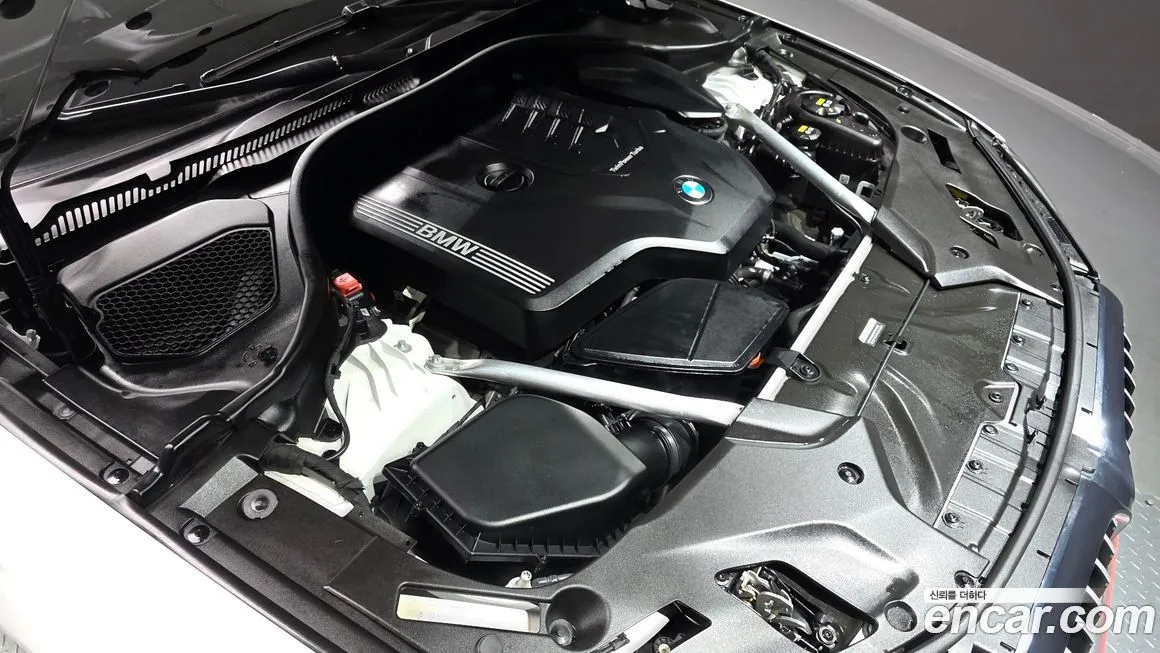 BMW 5-Series 2022 из KR, фото 10