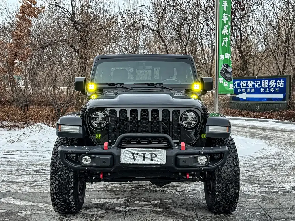 Jeep Gladiator 2023 из CN, фото 7