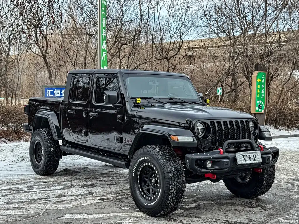 Jeep Gladiator 2023 из CN, фото 10