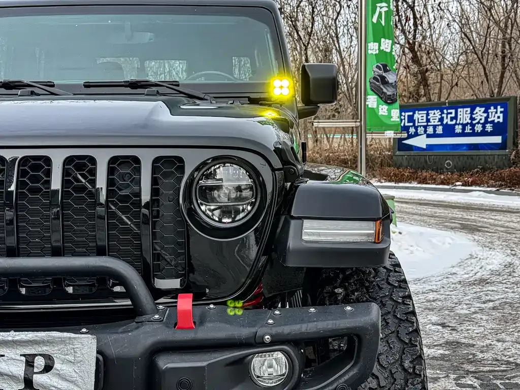 Jeep Gladiator 2023 из CN, фото 8
