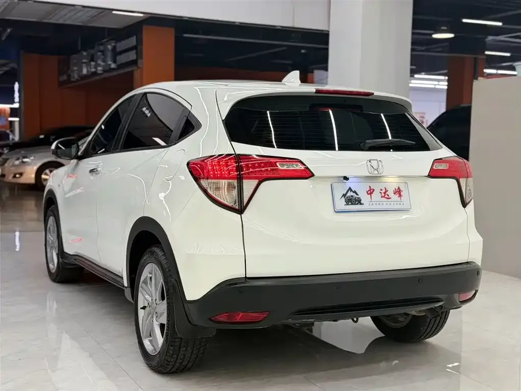 Honda Vezel 2021 из CN, фото 3