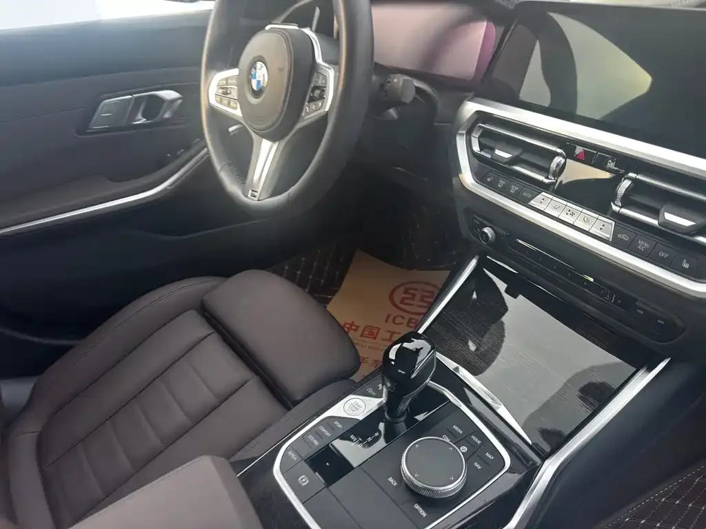 BMW 3 Series 2021 из CN, фото 3