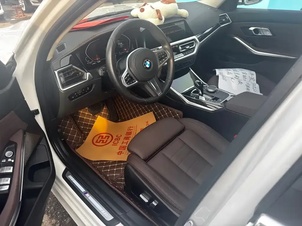 BMW 3 Series 2021 из CN, фото 8