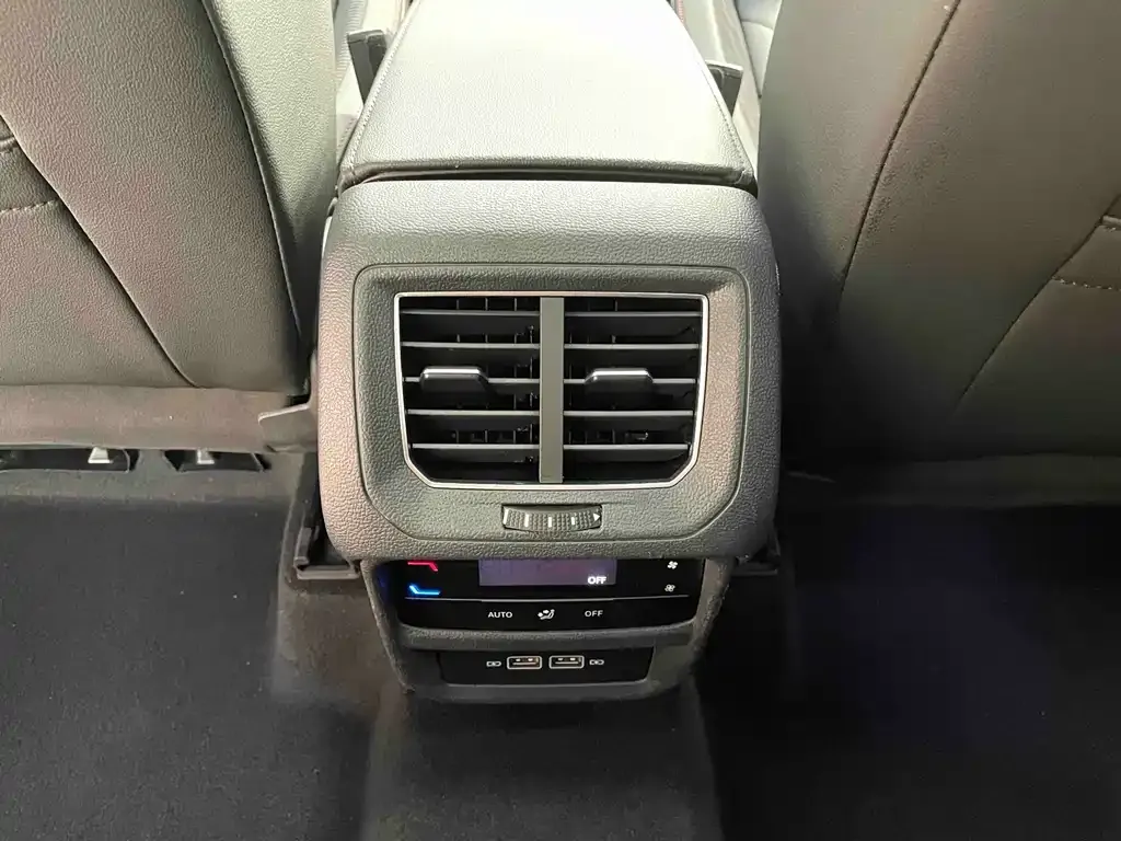 Volkswagen Tayron 2022 из CN, фото 9