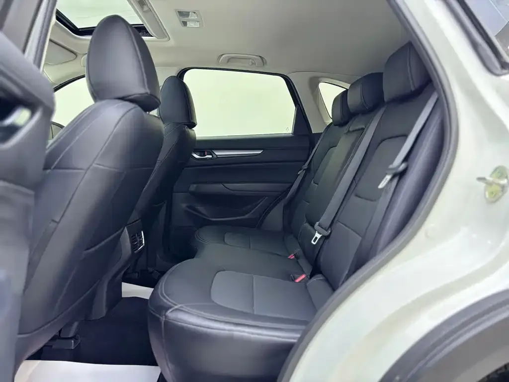 Mazda CX-5 2022 из CN, фото 9