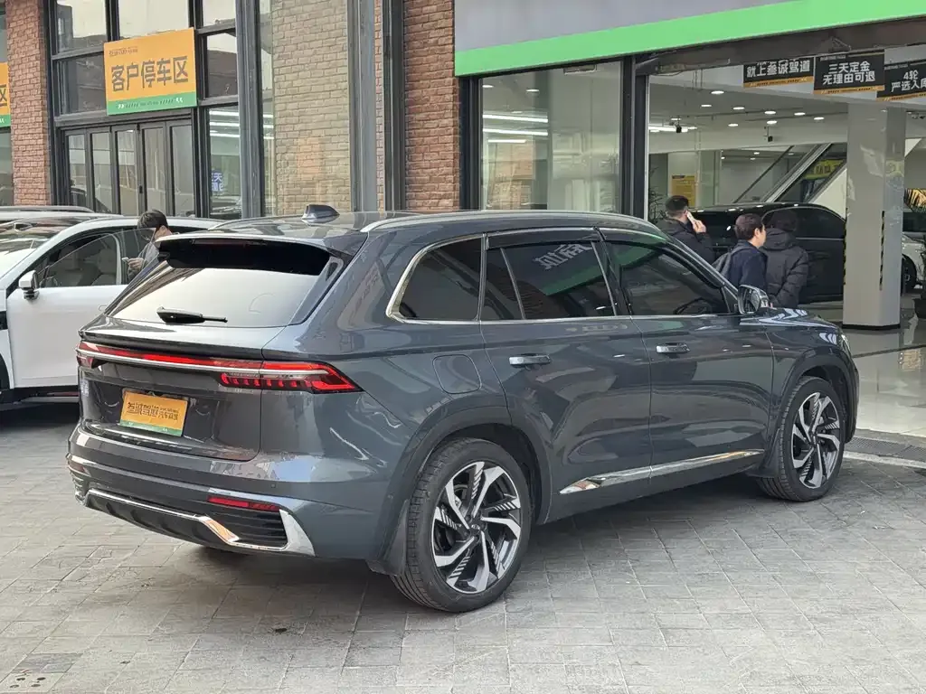 Geely Xingyue L — фото 10