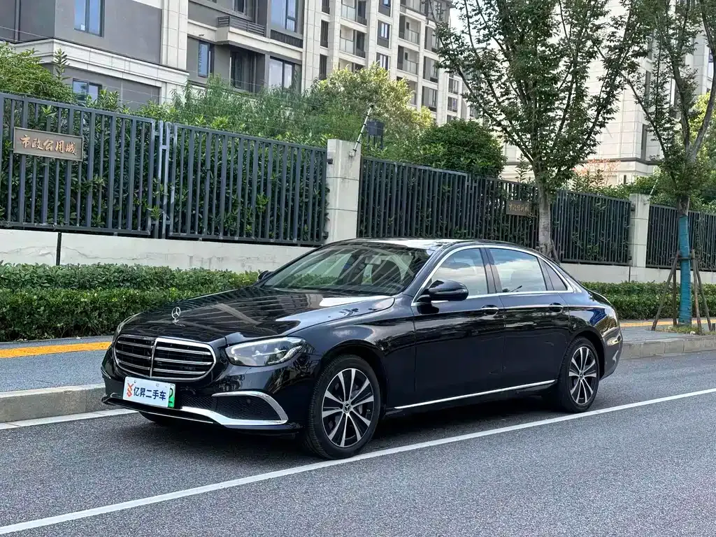 Mercedes-Benz E-Class New Energy — фото 1