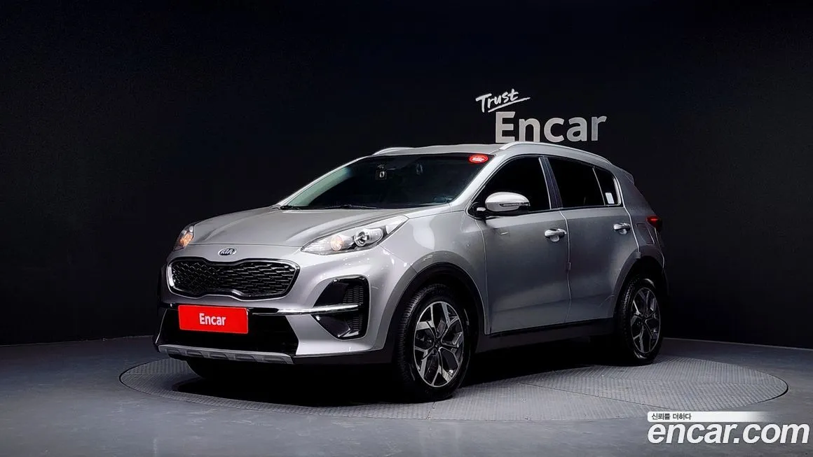 Kia Sportage — фото 1