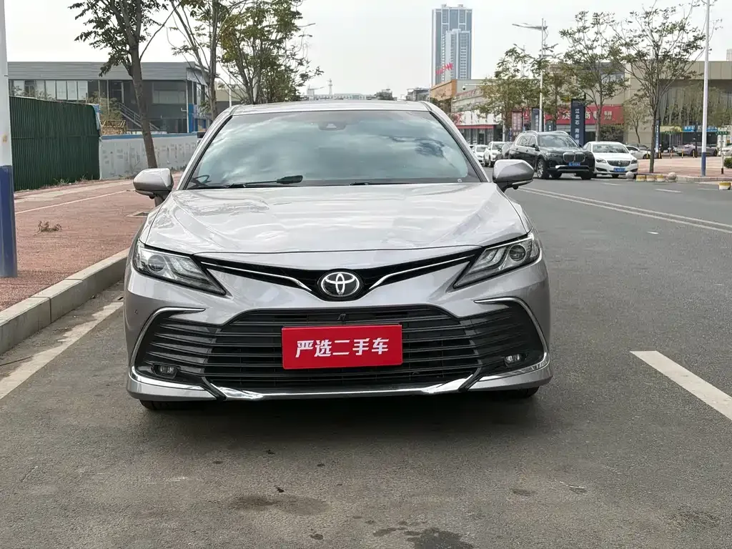 Toyota Camry 2023 из CN, фото 5