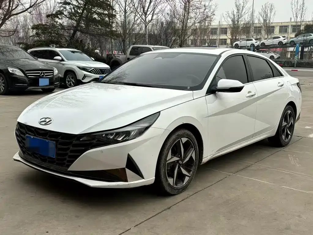 Hyundai Elantra 2021 из CN, фото 1