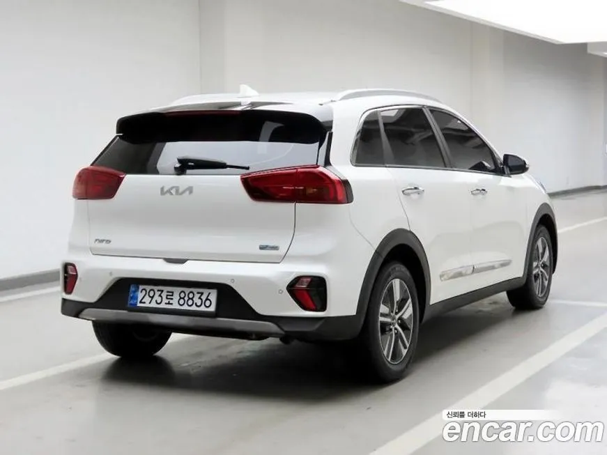Kia Niro — фото 3