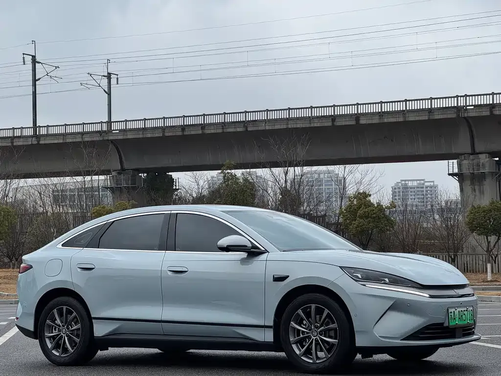 BYD Qin L 2025 из CN, фото 10