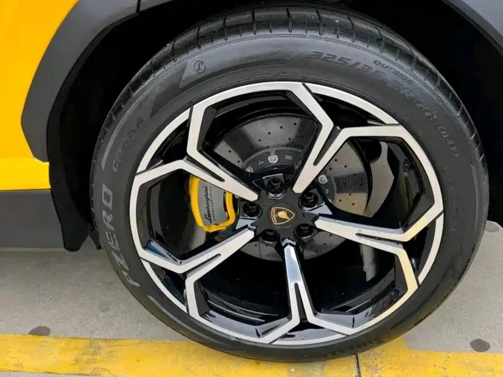 Lamborghini Urus 2022 из CN, фото 4