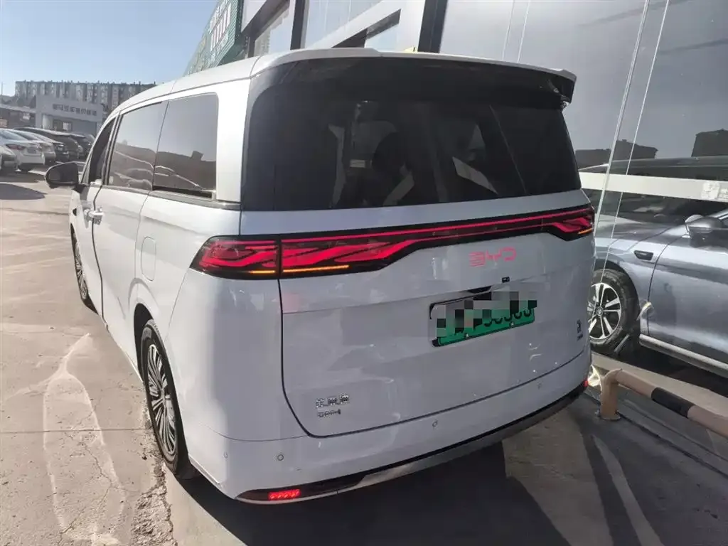 BYD Xia 2025 из CN, фото 10