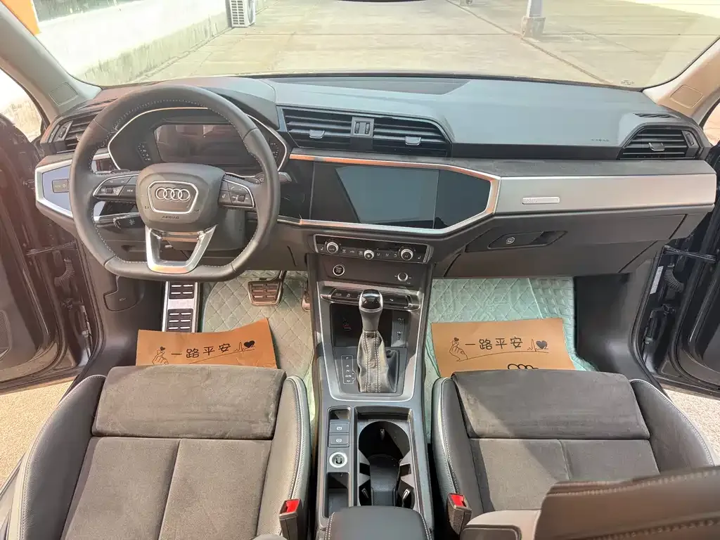Audi Q3 2021 из CN, фото 4