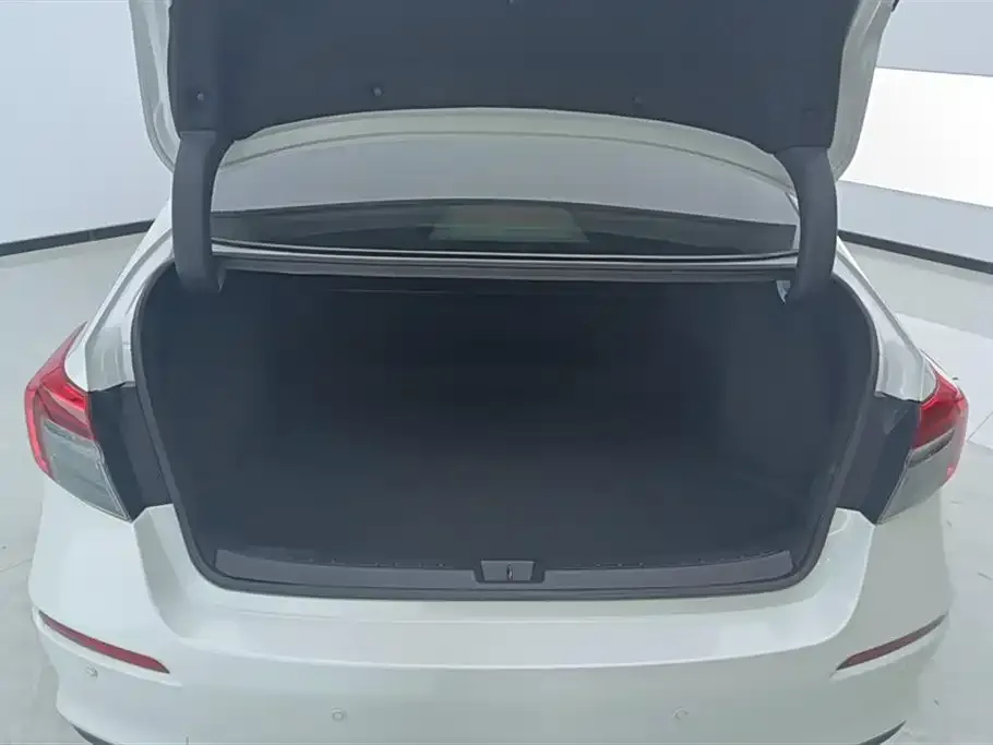Honda Civic 2023 из CN, фото 8