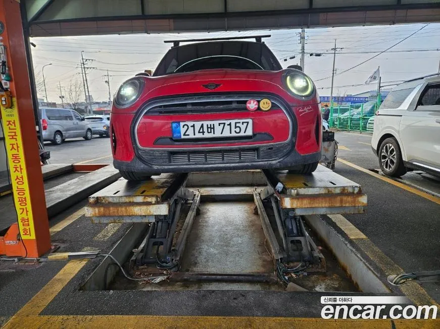 Mini Cooper — фото 1