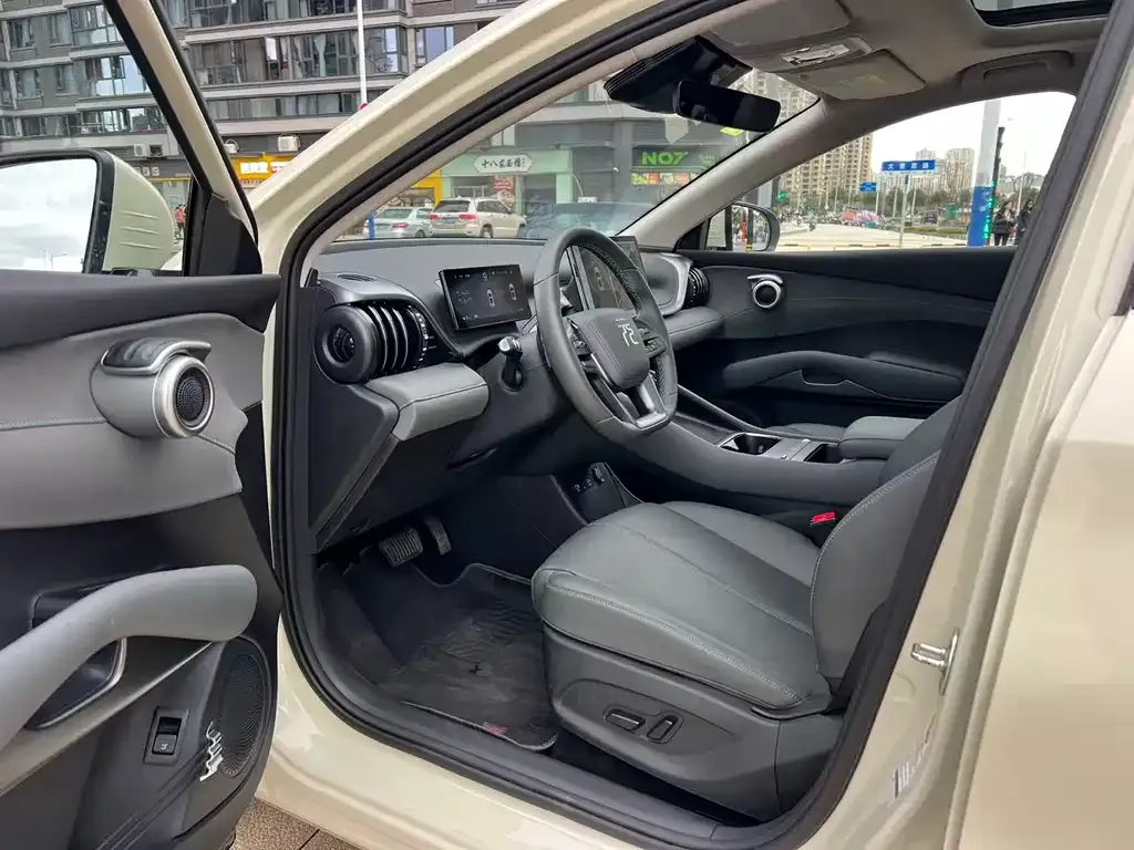 BYD Yuan Plus 2025 из CN, фото 5