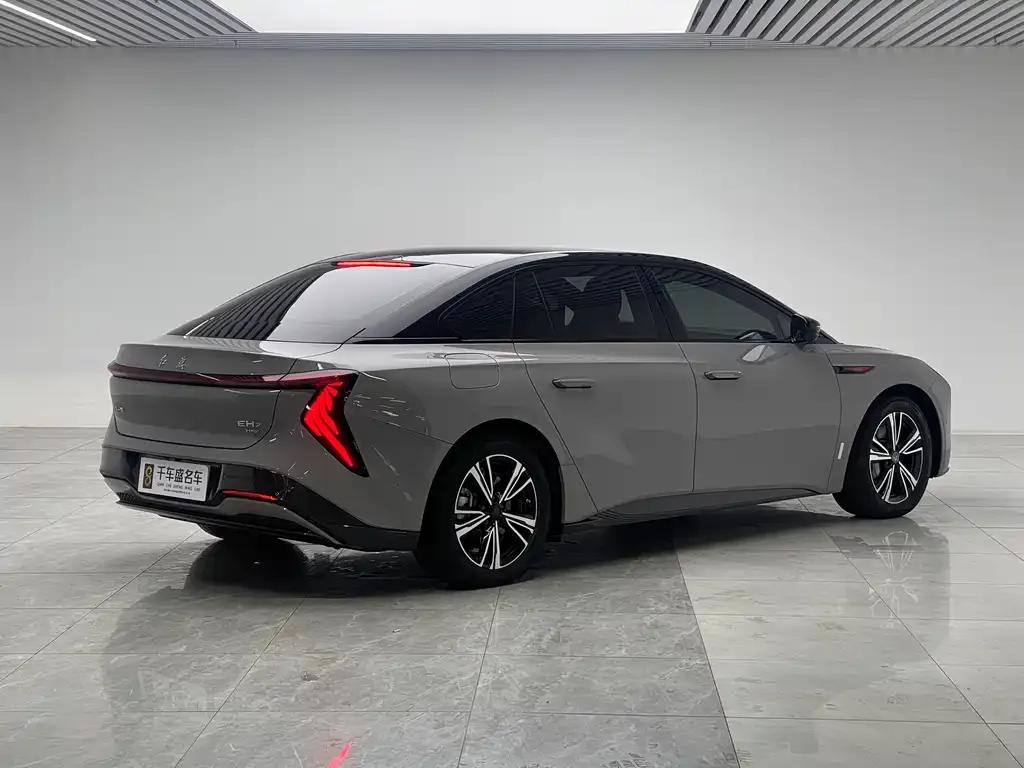 Hongqi EH7 — фото 9