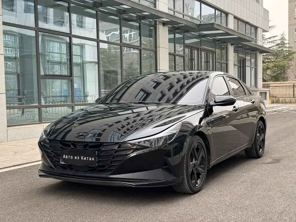 Hyundai Elantra 2023 из CN, фото 1