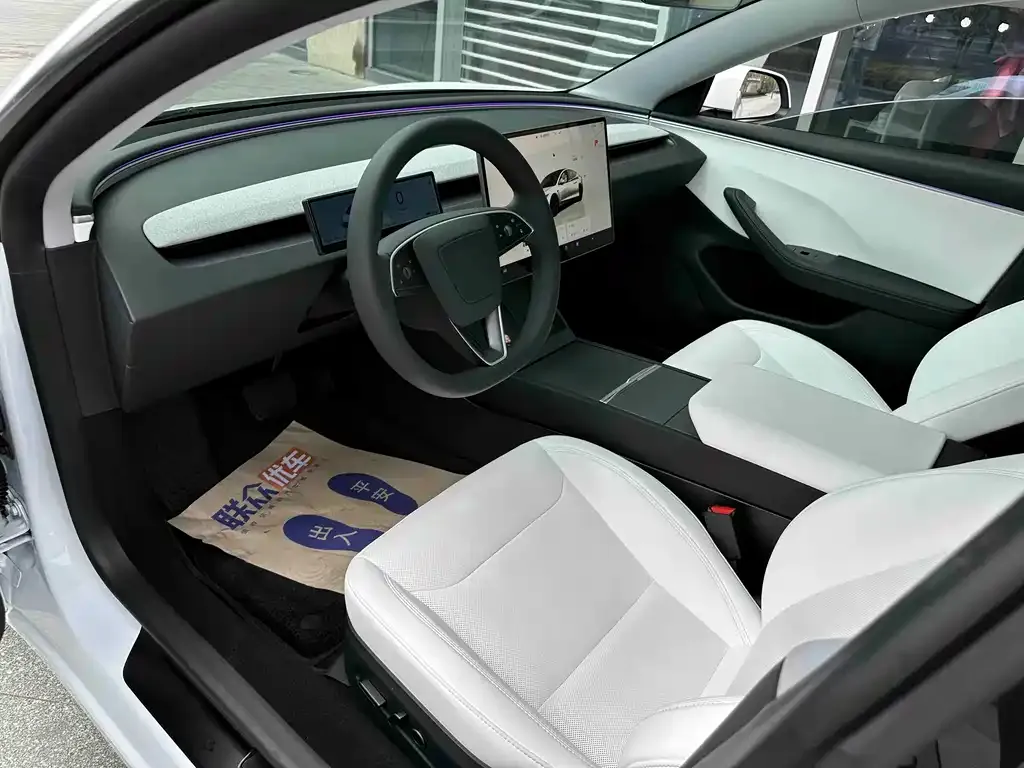 Tesla Model 3 — фото 2