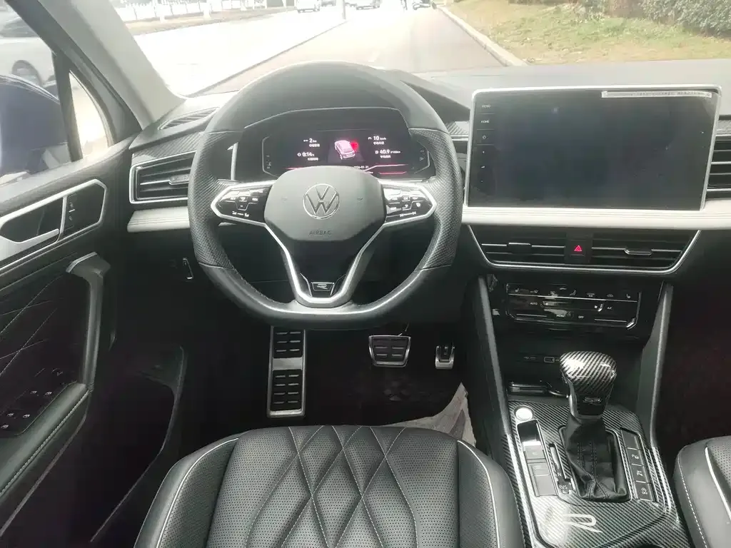 Volkswagen Tiguan L 2021 из CN, фото 10
