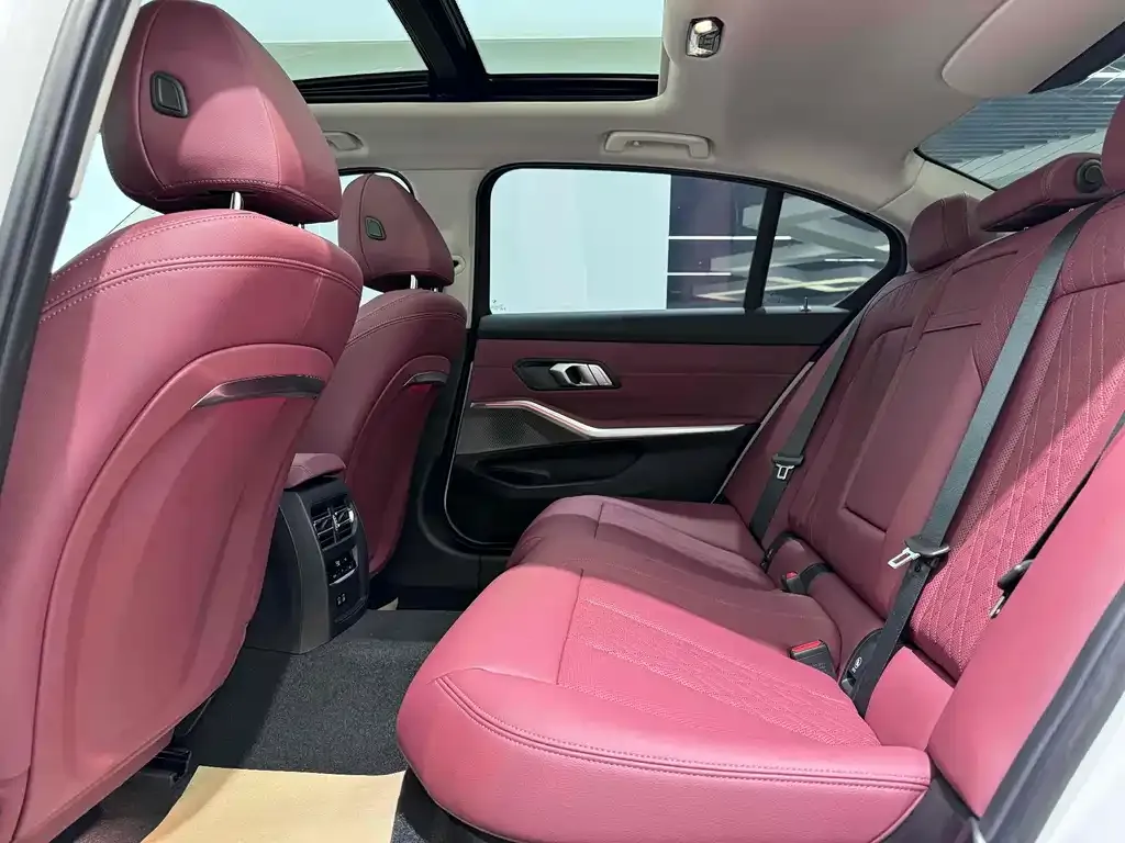BMW 3 Series — фото 10