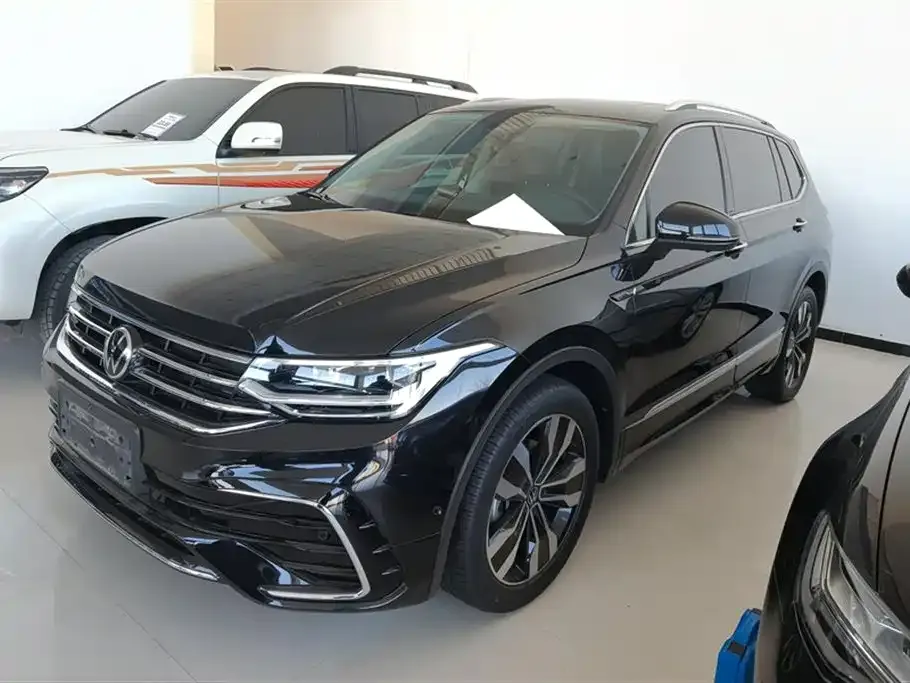 Volkswagen Tiguan L 2022 из CN, фото 1
