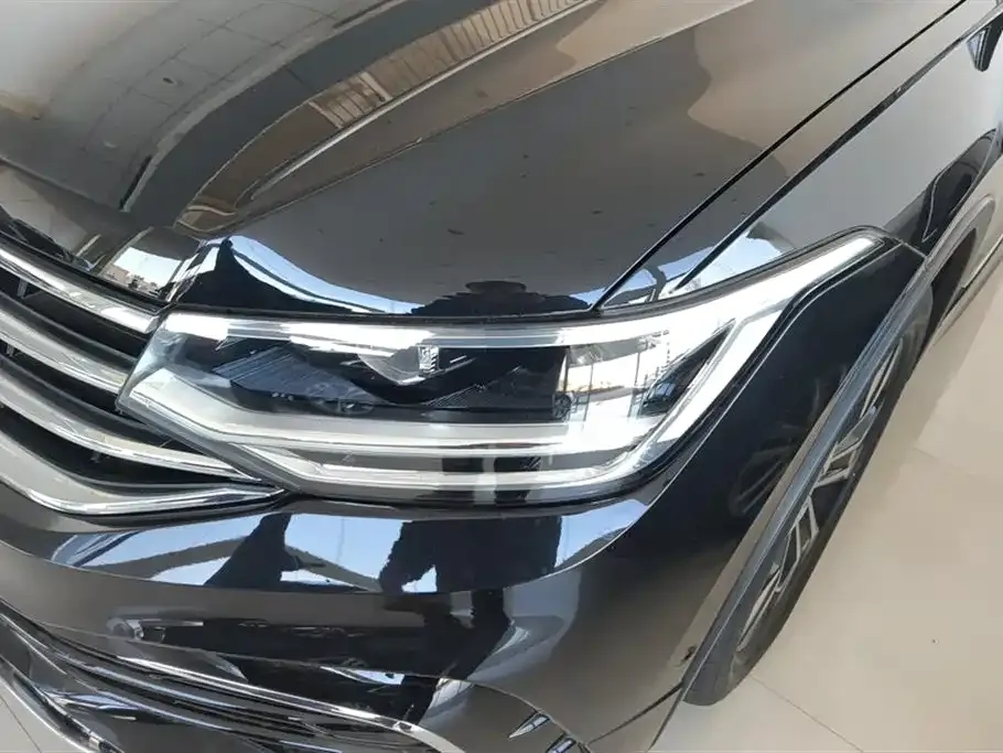 Volkswagen Tiguan L 2022 из CN, фото 10