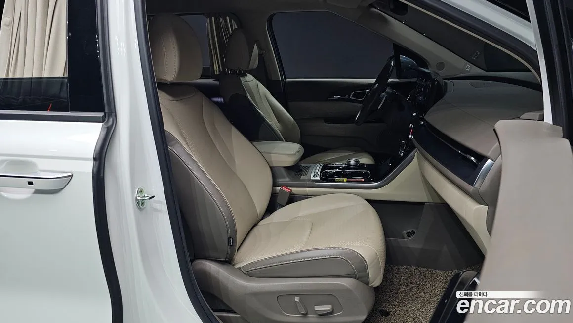 Kia Carnival — фото 2