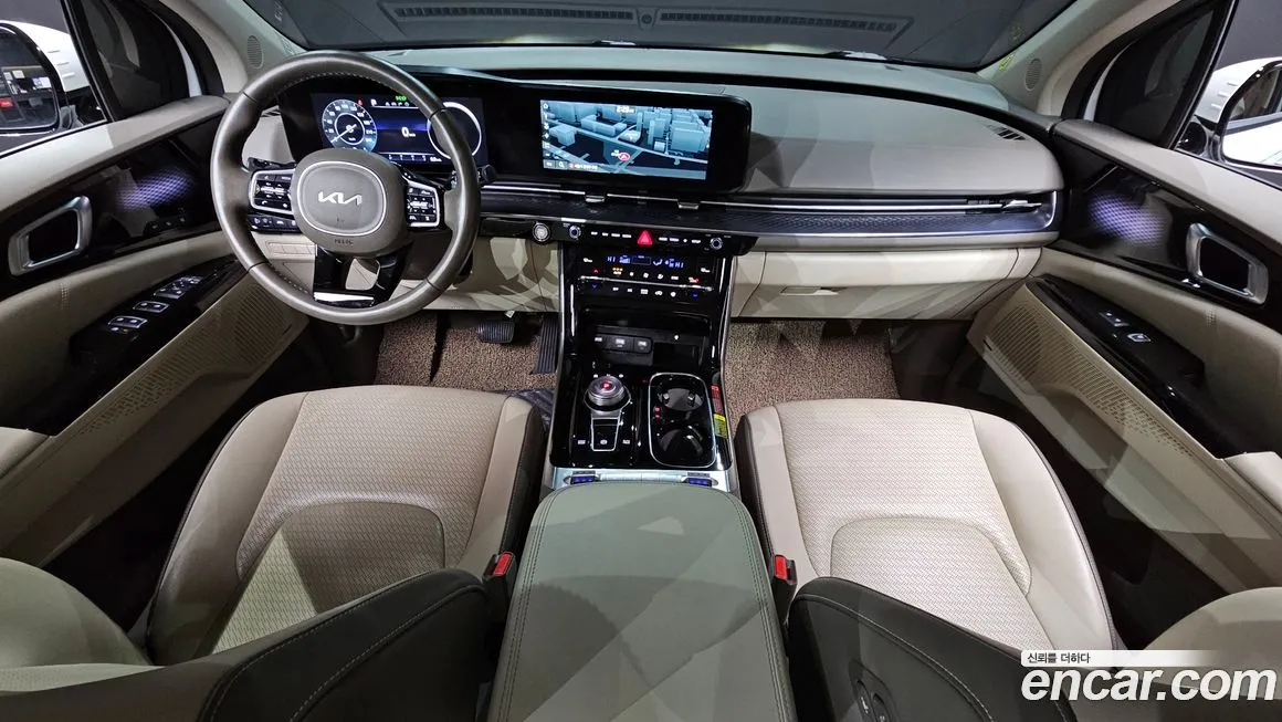 Kia Carnival — фото 10