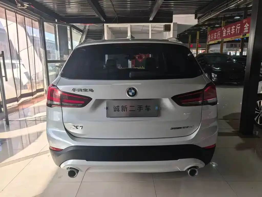BMW X1 2021 из CN, фото 3