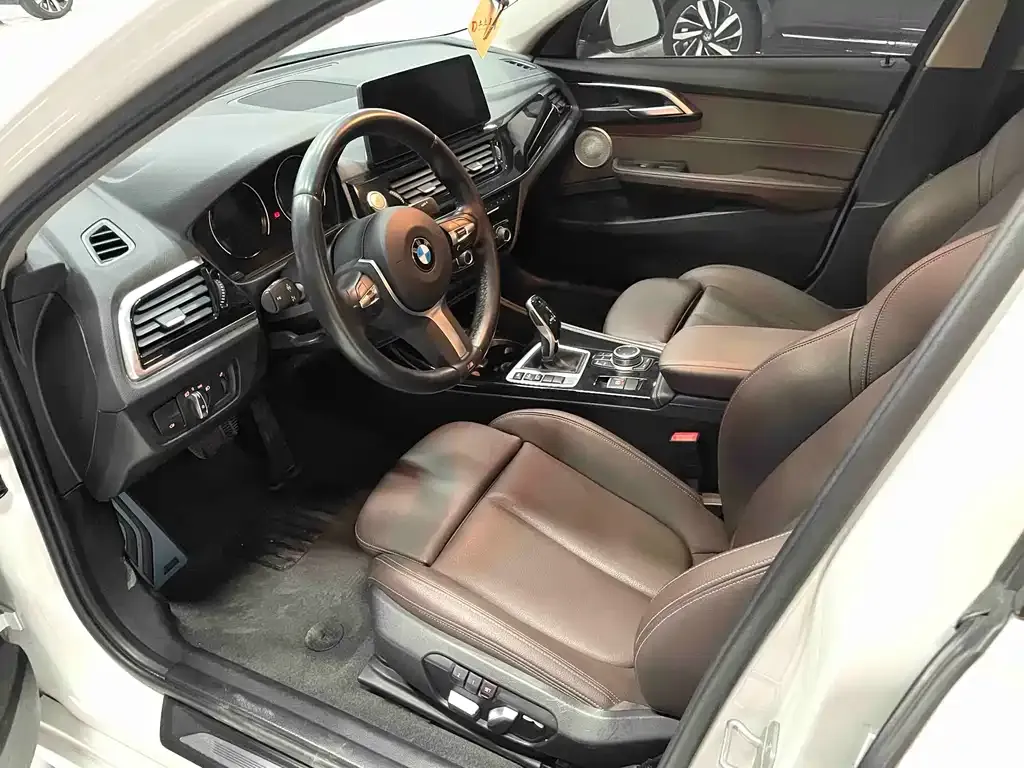 BMW 1 Series 2022 из CN, фото 5