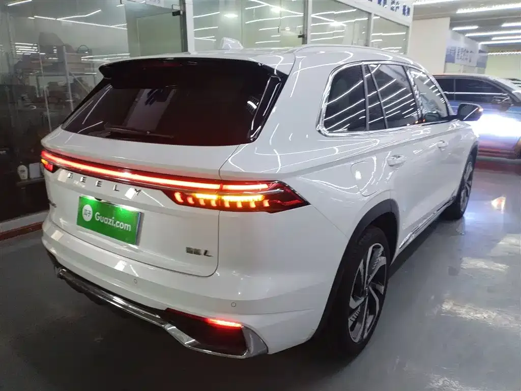 Geely Xingyue L 2024 из CN, фото 4